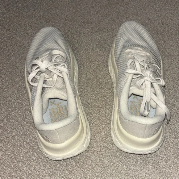 New Balance Sneakers - Picture 5 of 6